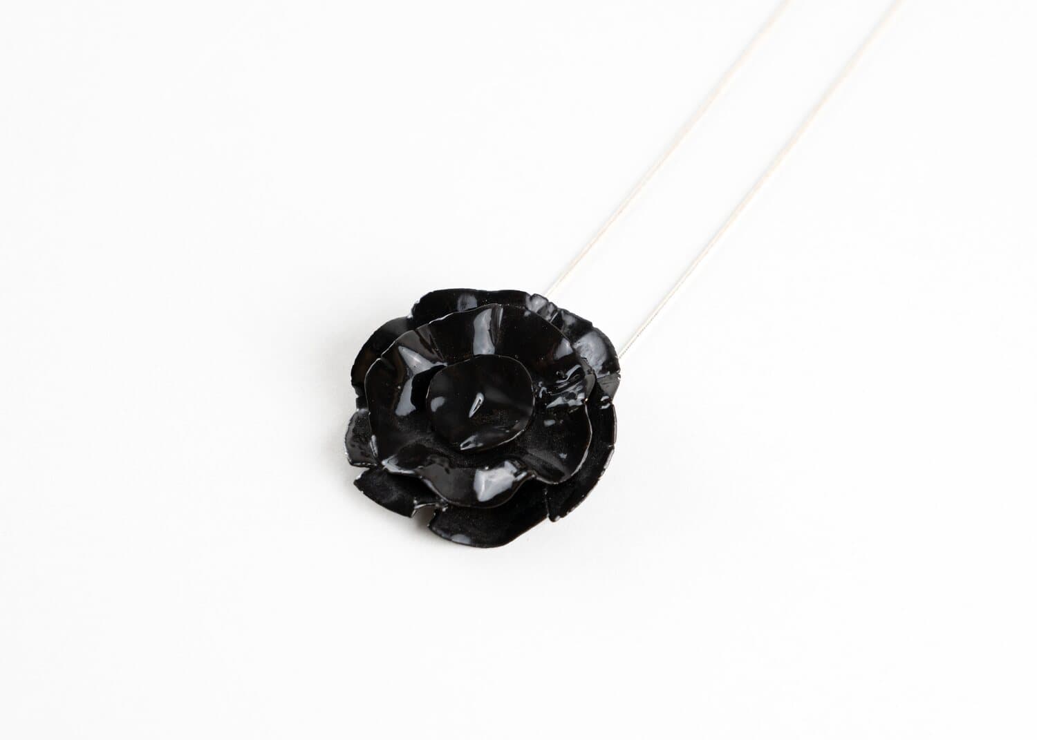 Wardi collar negro · vista 2