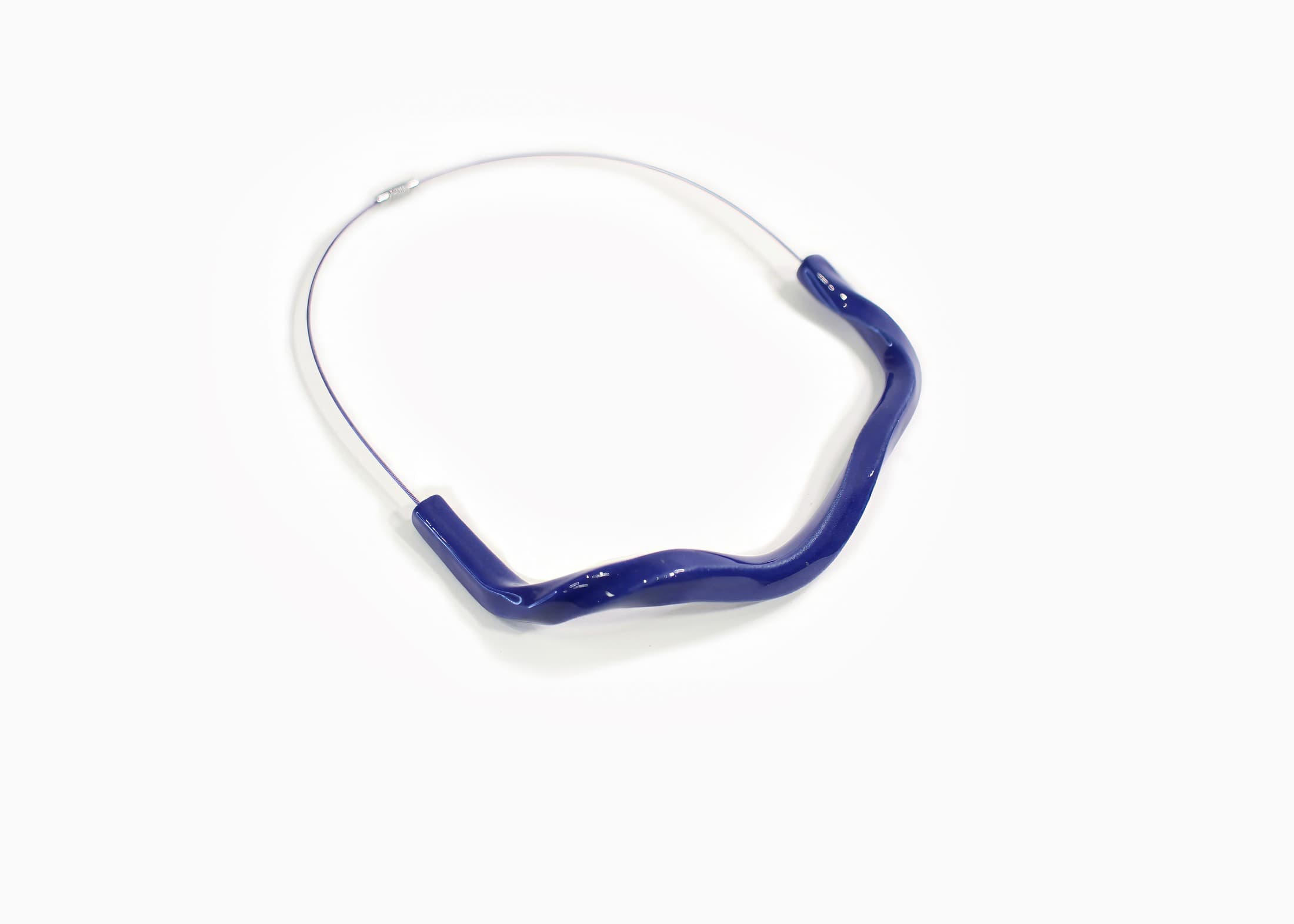Luu collar choker